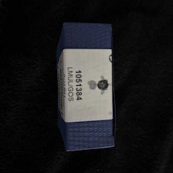 Swarovski Lychee Fish Charm - Picture 4 of 4